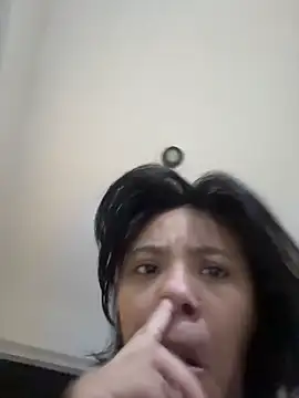 Snapshot of Nia_Desire chatting on 29, 5, 2026 Nia Desire online show from 29, 5, 2026