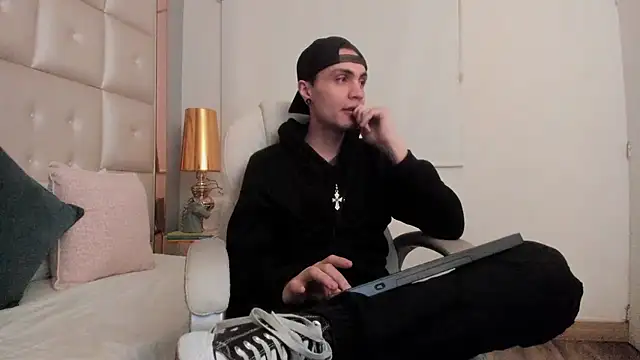 dark sun302 online show from 8, 1, 2026