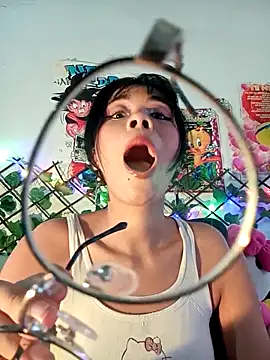 Snapshot of dolliette24 chatting on 9, 5, 2026 dolliette24 online show from 9, 5, 2026