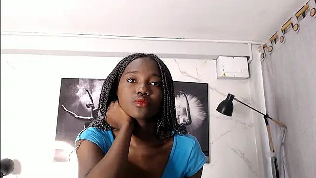 Evaa 18 online show from 7, 11, 2025