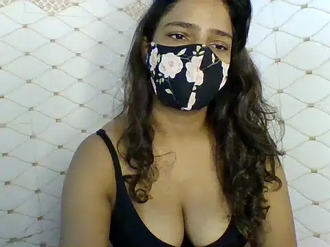 Snapshot of SonY-CaM2 chatting on 12, 9, 2025 SonY-CaM2 online show from 12, 9, 2025