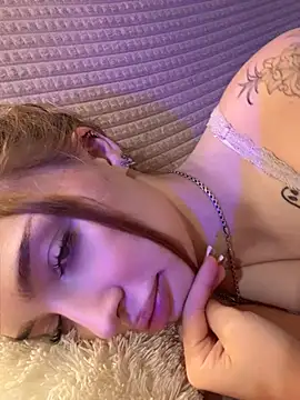 Hannah xBaby online show from 5, 7, 2026