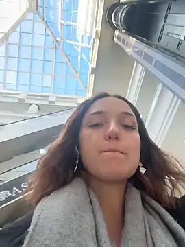 DollyTall online show from 14, 11, 2025