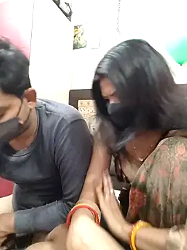 Yourhotsweetgirl online show from 18, 1, 2026