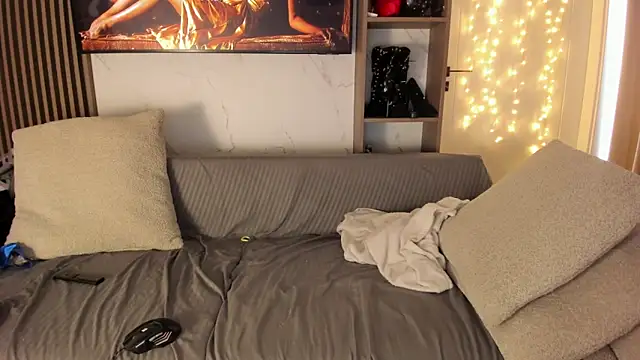 BonerBarbie online show from 9, 4, 2026