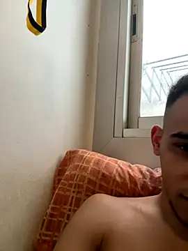 Romanalegre online show from 2, 10, 2025