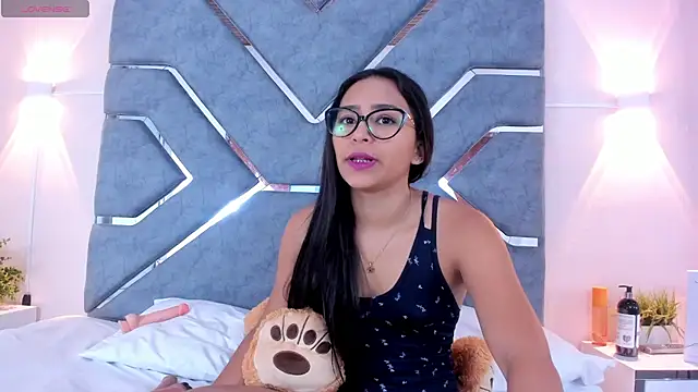 AmyStar1 online show from 13, 10, 2025