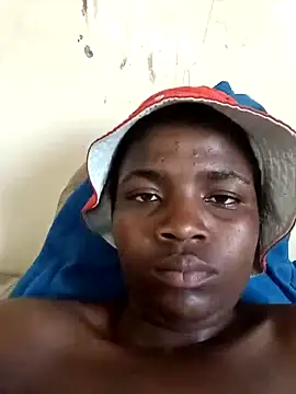 Snapshot of Themberh97 chatting on 10, 9, 2025 Themberh97 online show from 10, 9, 2025