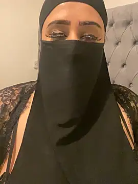 Pari Persianbaddie6 online show from 7, 4, 2026