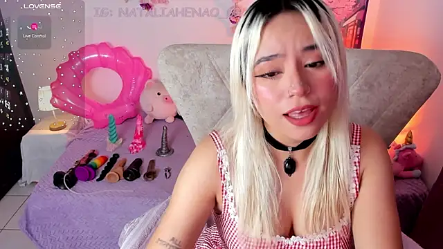 Snapshot of Nataliahenao69 chatting on 17, 5, 2026 Nataliahenao69 online show from 17, 5, 2026