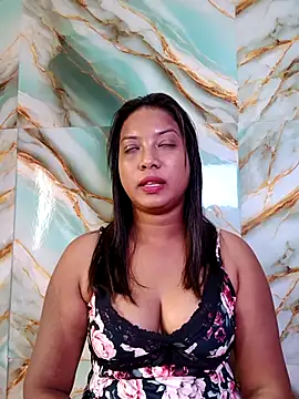 Snapshot of hornyzinia123 chatting on 27, 9, 2025 hornyzinia123 online show from 27, 9, 2025