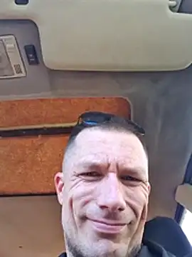 Wilsonn86 online show from 5, 4, 2026