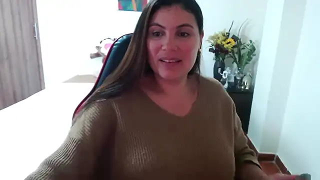 Secret Bella online show from 26, 9, 2025