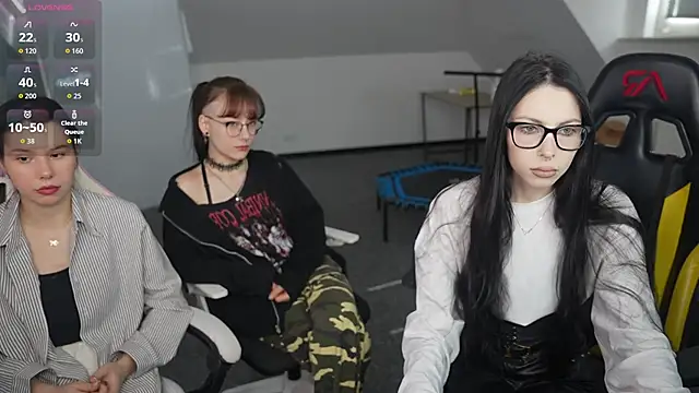 VivianSweet  online show from 14, 3, 2026