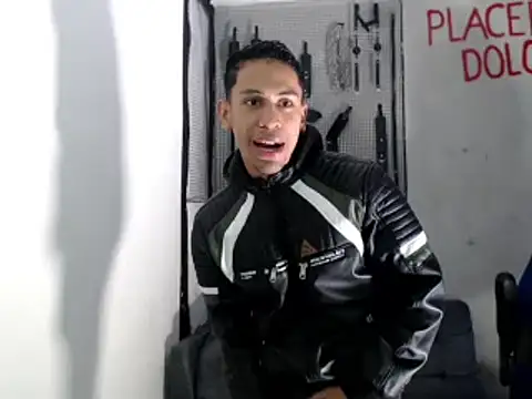 Snapshot of dylan_apol0 chatting on 15, 9, 2025 dylan apol0 online show from 15, 9, 2025