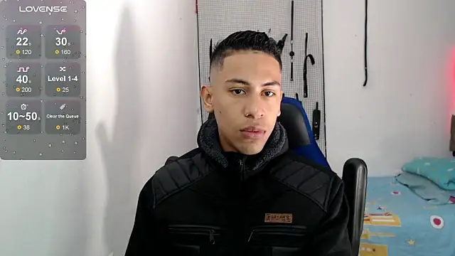 Snapshot of dylan_apol0 chatting on 19, 9, 2025 dylan apol0 online show from 19, 9, 2025