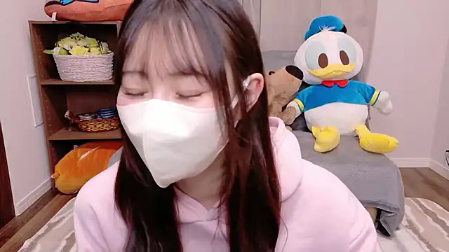 MOEMOE-Q online show from 14, 10, 2025