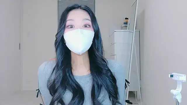 Snapshot of ramuchan_desu chatting on 29, 4, 2026 ramuchan desu online show from 29, 4, 2026