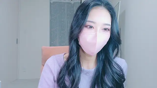 Snapshot of ramuchan_desu chatting on 7, 5, 2026 ramuchan desu online show from 7, 5, 2026
