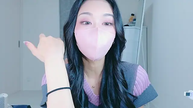 Snapshot of ramuchan_desu chatting on 18, 5, 2026 ramuchan desu online show from 18, 5, 2026