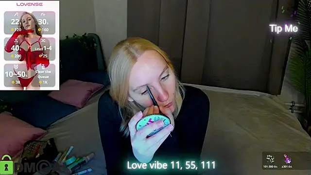 Anna Chelsea online show from 17, 12, 2025