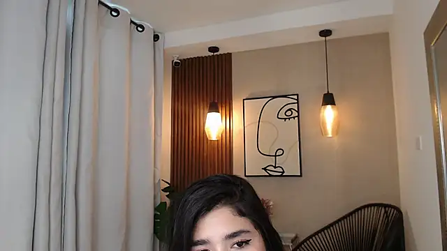 Lia Mar  online show from 13, 1, 2026