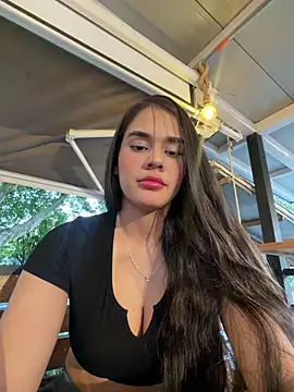 BellaLeclair online show from 30, 3, 2026