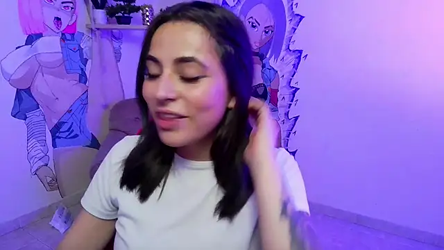 Snapshot of sofi_lara28 chatting on 30, 4, 2026 sofi lara28 online show from 30, 4, 2026