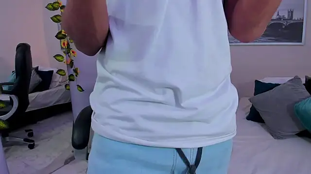 Ricky Owens1 online show from 8, 11, 2025