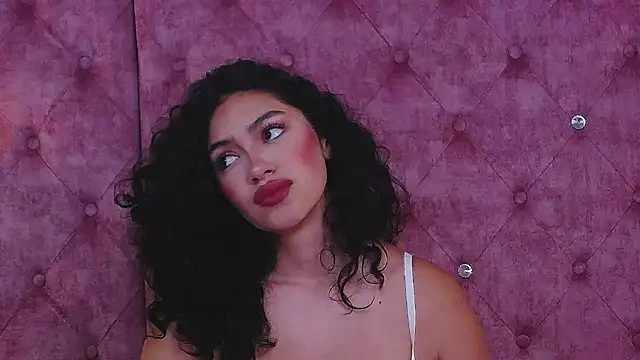 MaddisonBelucci online show from 20, 9, 2025