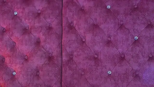 MaddisonBelucci online show from 4, 11, 2025