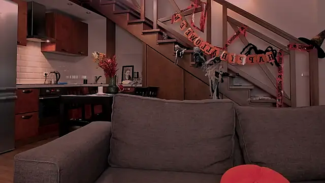 Snapshot of VanillaLivitski chatting on 27, 10, 2025 VanillaLivitski online show from 27, 10, 2025