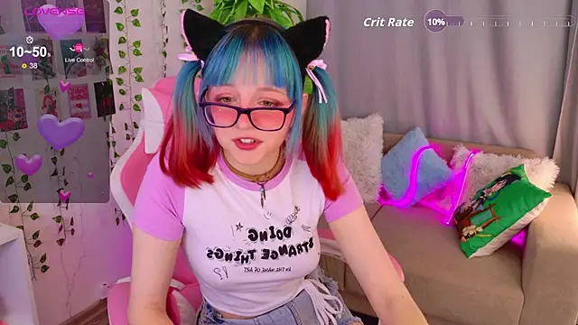 Snapshot of CoralineYoung chatting on 27, 9, 2025 CoralineYoung online show from 27, 9, 2025