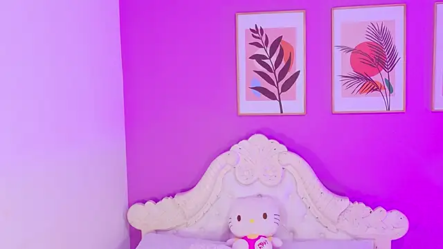 SamantaKane online show from 10, 4, 2026