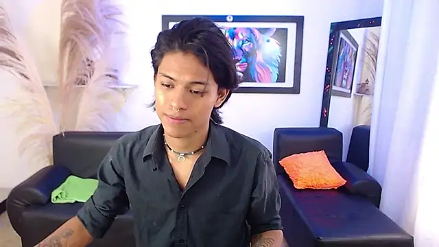 Snapshot of dreyk20 chatting on 8, 10, 2025 dreyk20 online show from 8, 10, 2025