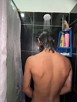Snapshot of dreyk20 chatting on 4, 6, 2026 dreyk20 online show from 4, 6, 2026