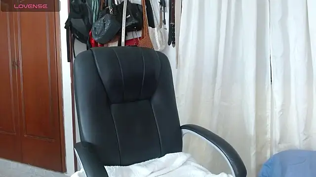 Snapshot of BriggiteSkyAngels chatting on 14, 9, 2025 BriggiteSkyAngels online show from 14, 9, 2025