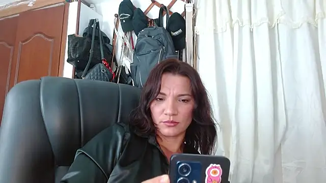 Snapshot of BriggiteSkyAngels chatting on 10, 10, 2025 BriggiteSkyAngels online show from 10, 10, 2025