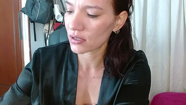 Snapshot of BriggiteSkyAngels chatting on 15, 10, 2025 BriggiteSkyAngels online show from 15, 10, 2025