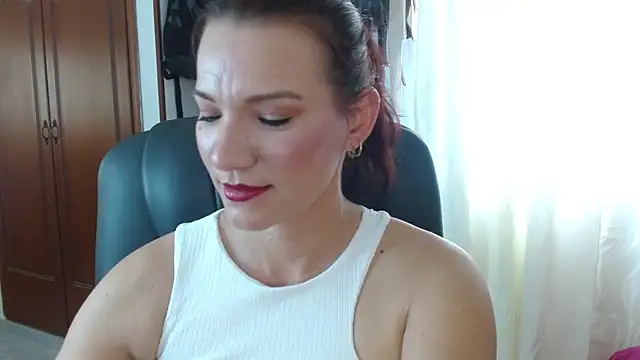 Snapshot of BriggiteSkyAngels chatting on 26, 10, 2025 BriggiteSkyAngels online show from 26, 10, 2025