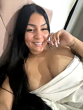 julianamascarada online show from 11, 9, 2025