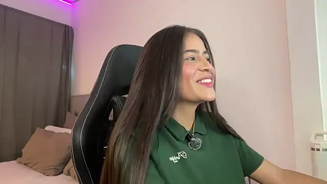 Snapshot of lexie_gray2 chatting on 10, 7, 2026 lexie gray2 online show from 10, 7, 2026