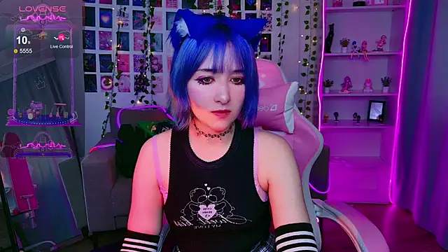 Snapshot of Ketrin_Jones chatting on 14, 6, 2026 Ketrin Jones online show from 14, 6, 2026