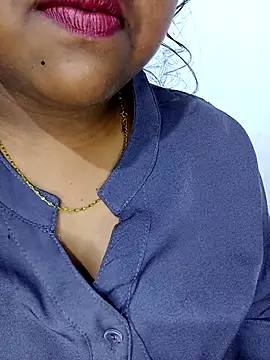 Snapshot of Noty-Angel chatting on 28, 11, 2025 Noty-Angel online show from 28, 11, 2025