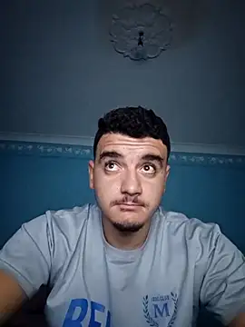 Snapshot of Noname2766 chatting on 21, 11, 2025 Noname2766 online show from 21, 11, 2025