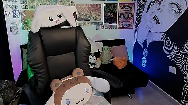 Snapshot of Yuhwan_ chatting on 13, 9, 2025 Yuhwan online show from 13, 9, 2025