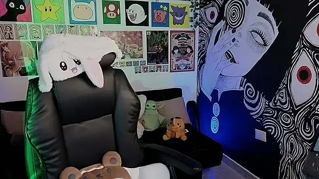 Snapshot of Yuhwan_ chatting on 15, 9, 2025 Yuhwan online show from 15, 9, 2025