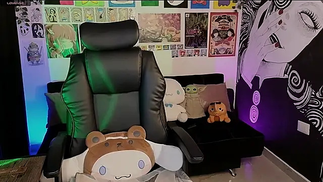 Snapshot of Yuhwan_ chatting on 26, 9, 2025 Yuhwan online show from 26, 9, 2025