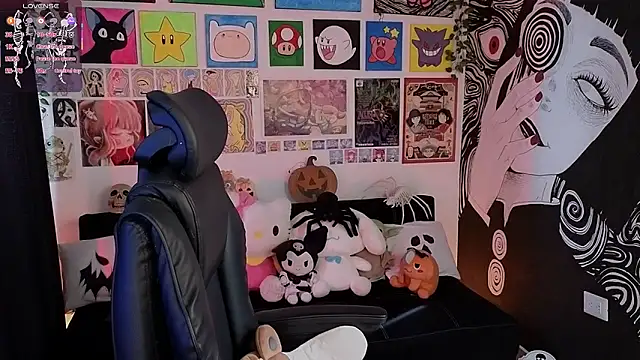 Snapshot of Yuhwan_ chatting on 28, 10, 2025 Yuhwan online show from 28, 10, 2025