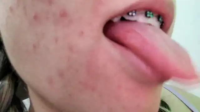 isabelly08ty online show from 8, 9, 2025